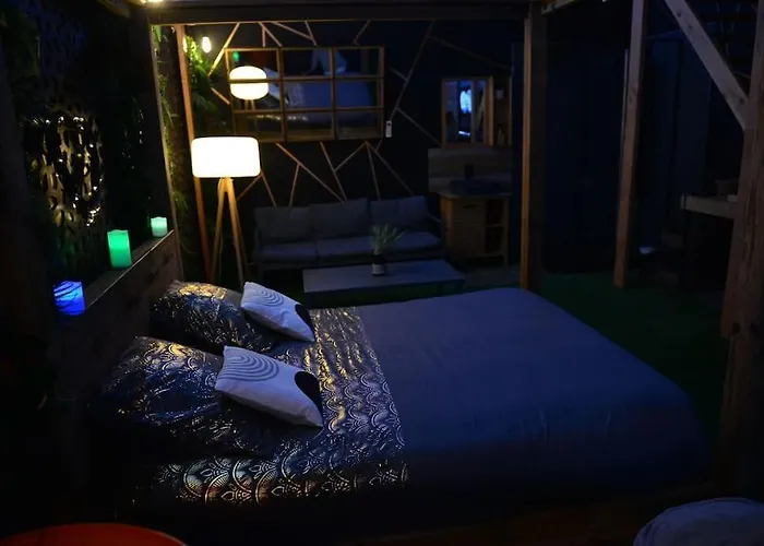 Apartament Luxure : Nimes, France *