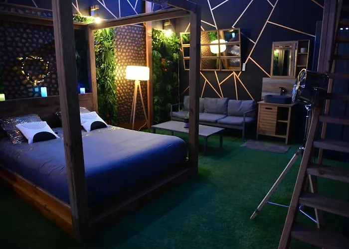 Luxure : Nimes, France